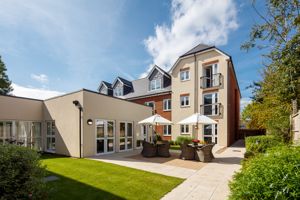 Photo 1- click for photo gallery